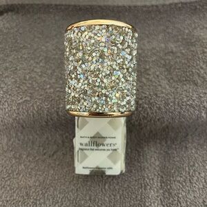 NWT - BBW Wallflowers Silver Glitter Plug